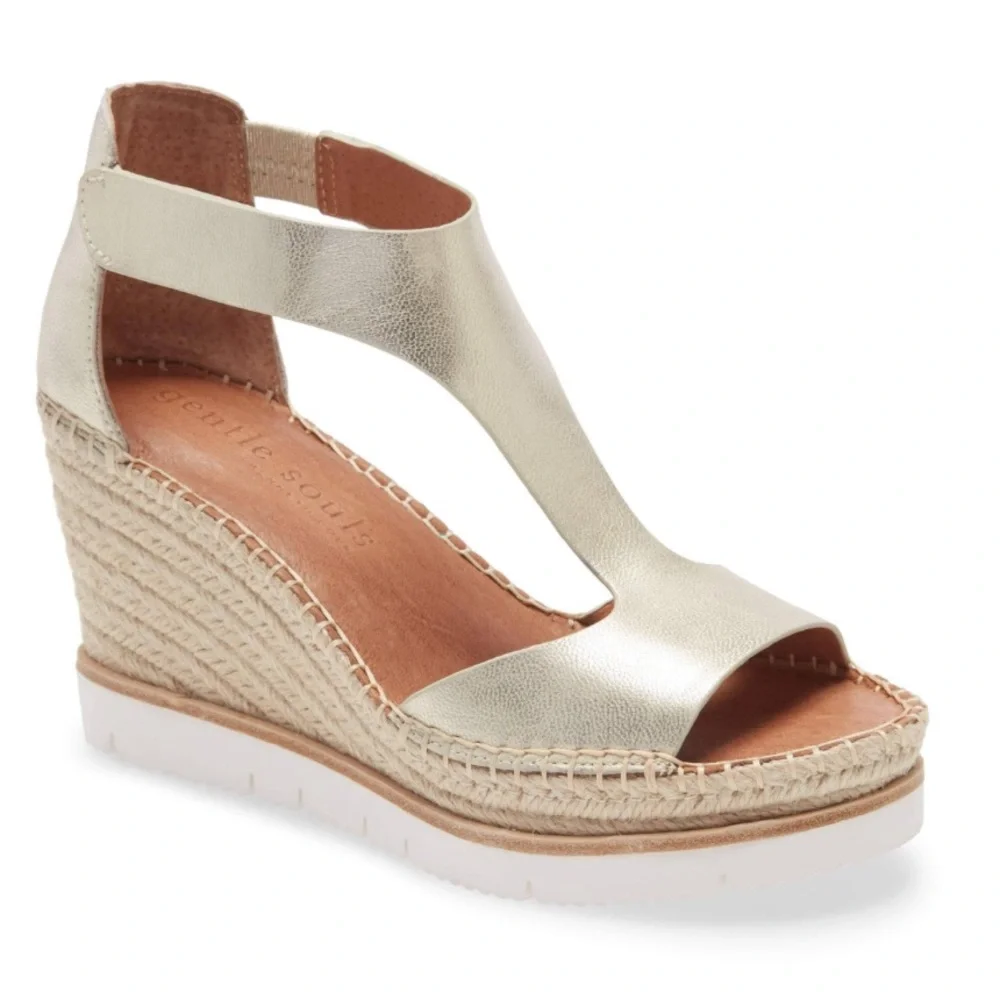 Gentle Souls by Kenneth Cole Metallic Gold Elyssa Easy T-Strap Platform Sandals